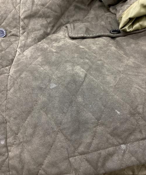 BURBERRY（バーバリー）BURBERRY (バーバリー) フェイクスエードキルティングジャケット / BBP02-115-78 ブラウン サイズ:Mの古着・服飾アイテム