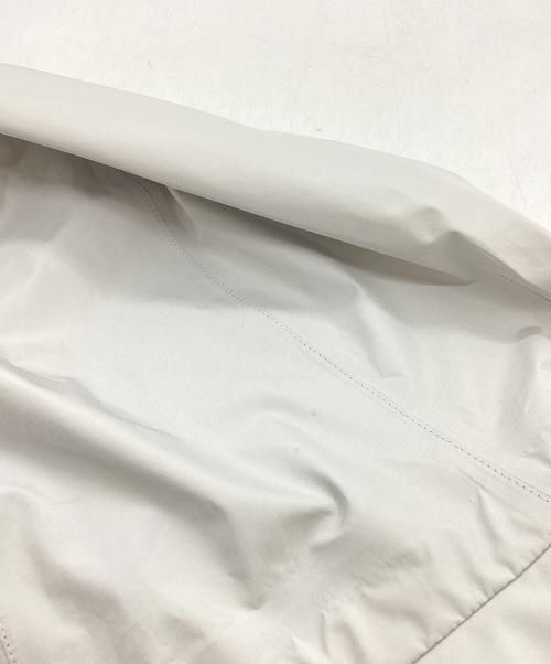 HERNO（ヘルノ）HERNO (ヘルノ) 2レイヤーゴアテックスコート グレー サイズ:38の古着・服飾アイテム