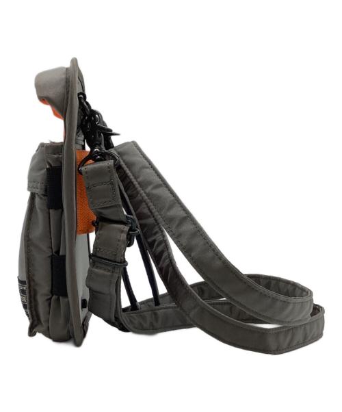 PORTER（ポーター）PORTER (ポーター) PX TANKER GPS HOLDER　/　376-16898 グレーの古着・服飾アイテム