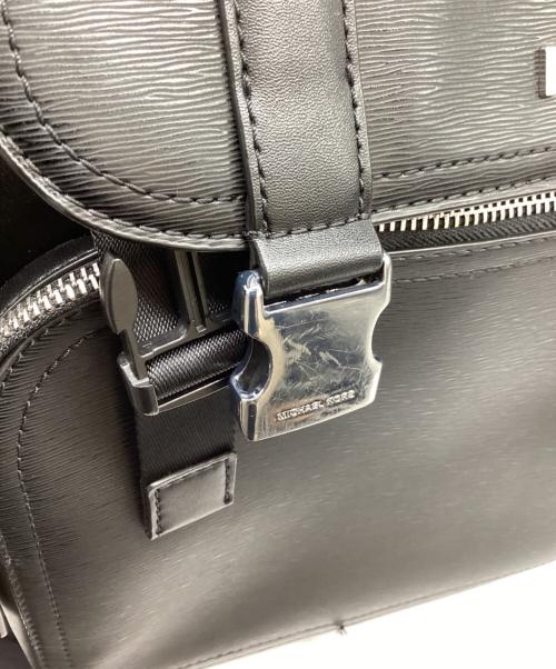 MICHAEL KORS（マイケルコース）MICHAEL KORS (マイケルコース) COOPER ユーティリティ バックパック / 37H3LCOB2U1 ブラックの古着・服飾アイテム