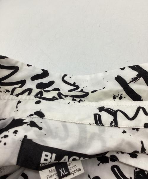 BLACK COMME des GARCONS（ブラックコムデギャルソン）BLACK COMME des GARCONS (ブラックコムデギャルソン) プラッシュプリントバックジップシャツ / 1H-B014 ホワイト サイズ:XLの古着・服飾アイテム
