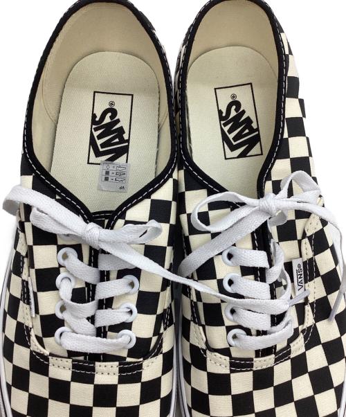 VANS（ヴァンズ）VANS  (ヴァンズ) Authentic Primary Check ホワイト×ブラック サイズ:27.5cmの古着・服飾アイテム