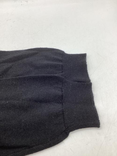 PRADA（プラダ）PRADA (プラダ) バックリボンニット　/　P26258 S172 ブラック サイズ:40の古着・服飾アイテム