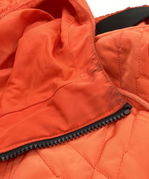 MERRELL（メレル）MERRELL (メレル) ビッグロゴ パディング キルティングアノラックジャケット オレンジ サイズ:105の古着・服飾アイテム