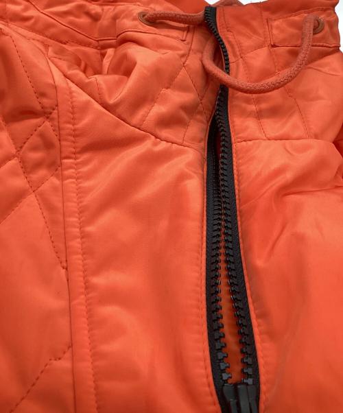 MERRELL（メレル）MERRELL (メレル) ビッグロゴ パディング キルティングアノラックジャケット オレンジ サイズ:105の古着・服飾アイテム