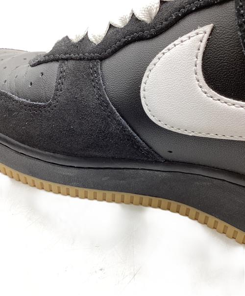 NIKE（ナイキ）NIKE (ナイキ) Air Force 1 Low '07 LV8 ブラック サイズ:27.5の古着・服飾アイテム