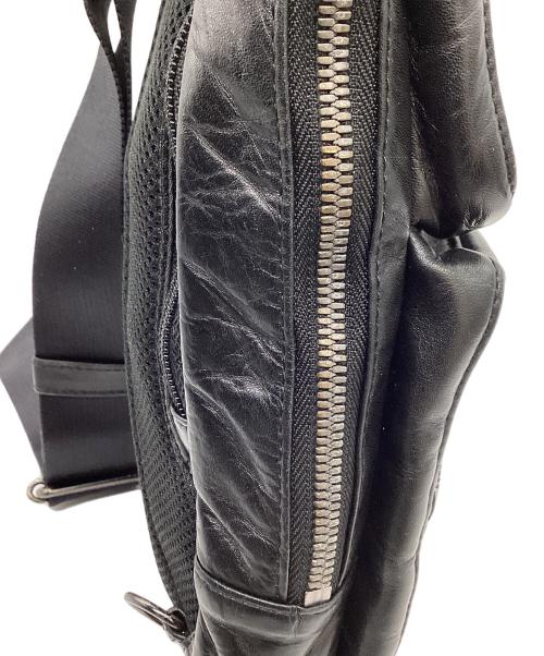 LUGGAGE LABEL（ラゲッジ レーベル）LUGGAGE LABEL (ラゲッジ レーベル) ELEMENT  SLING SHOULDER BAG ブラックの古着・服飾アイテム