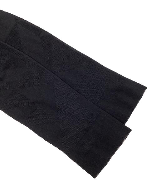132 5. ISSEY MIYAKE（132 5. イッセイ ミヤケ）132 5. ISSEY MIYAKE (132 5. イッセイ ミヤケ) CUT KNIT / IL51KN701 ブラック サイズ:2の古着・服飾アイテム