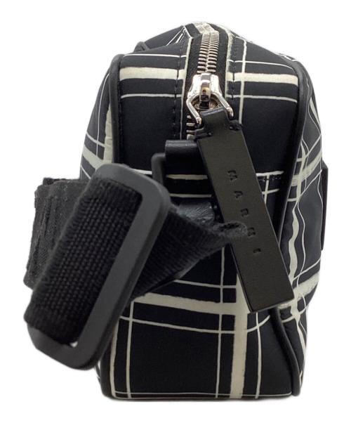 MARNI（マルニ）MARNI (マルニ) CHECK NYLONE PUFF CAMERA BAG ブラックの古着・服飾アイテム