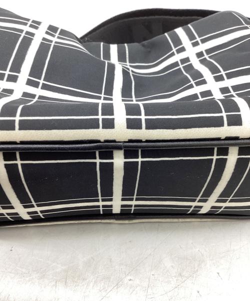 MARNI（マルニ）MARNI (マルニ) CHECK NYLONE PUFF CAMERA BAG ブラックの古着・服飾アイテム