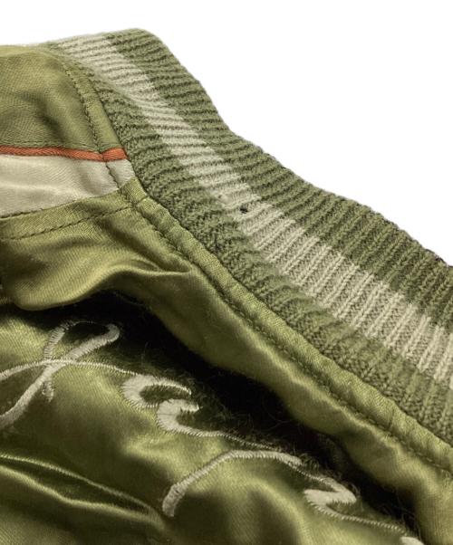 BACK STREET CRAWLER（バックストリートクローラー）BACK STREET CRAWLER (バックストリートクローラー) 鯉刺繍スカジャン オリーブ サイズ:XLの古着・服飾アイテム