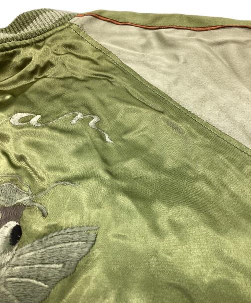 BACK STREET CRAWLER（バックストリートクローラー）BACK STREET CRAWLER (バックストリートクローラー) 鯉刺繍スカジャン オリーブ サイズ:XLの古着・服飾アイテム
