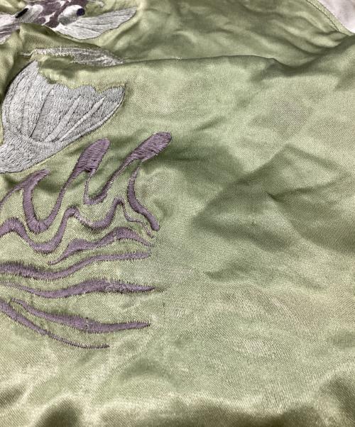 BACK STREET CRAWLER（バックストリートクローラー）BACK STREET CRAWLER (バックストリートクローラー) 鯉刺繍スカジャン オリーブ サイズ:XLの古着・服飾アイテム