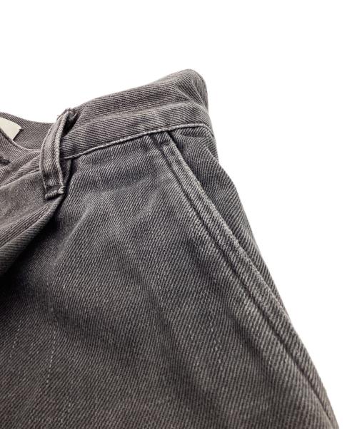 STUDIO NICHOLSON（スタジオ ニコルソン）STUDIO NICHOLSON (スタジオ ニコルソン) PUCH WIDE LEG DENIM PANT / 51-10-721020 グレー サイズ:Sの古着・服飾アイテム