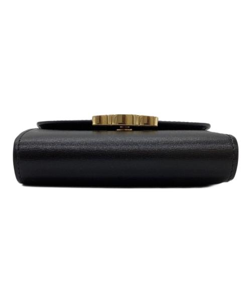 CELINE（セリーヌ）CELINE (セリーヌ) トリオンフ スモール フラップウォレット ブラックの古着・服飾アイテム