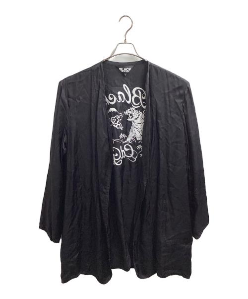BLACK COMME des GARCONS（ブラックコムデギャルソン）BLACK COMME des GARCONS (ブラックコムデギャルソン) バック刺繍 スーベニア コート 1G-C006/ AD2020 ブラック サイズ:Lの古着・服飾アイテム