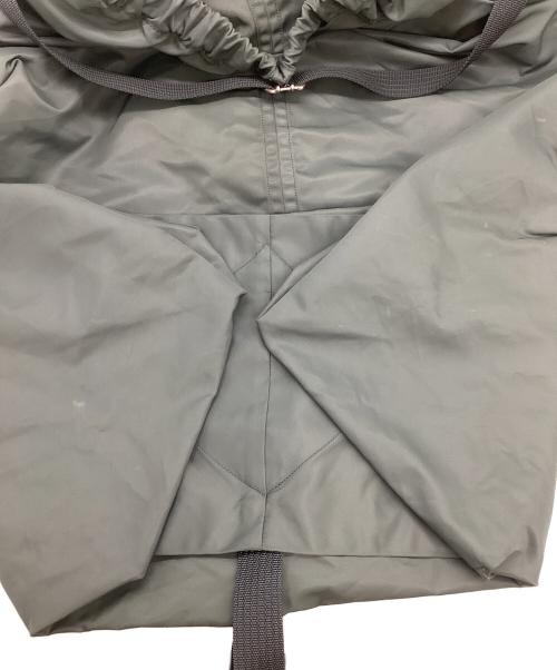 Edwina Horl（エドウィナ ホール）Edwina Horl (エドウィナ ホール) Palm maison 別注 ORIGINAL BAG PACK グレーの古着・服飾アイテム