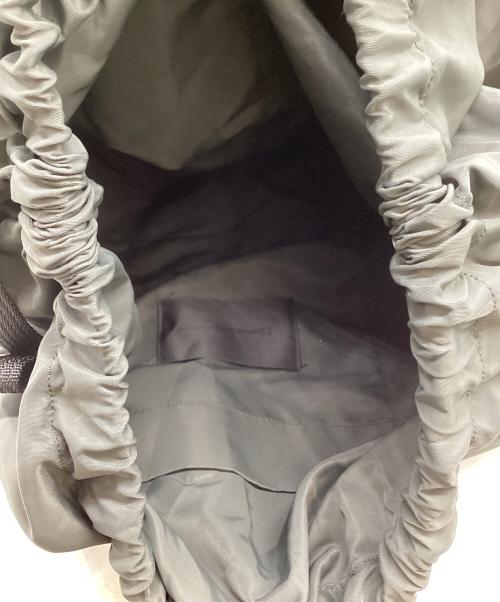 Edwina Horl（エドウィナ ホール）Edwina Horl (エドウィナ ホール) Palm maison 別注 ORIGINAL BAG PACK グレーの古着・服飾アイテム