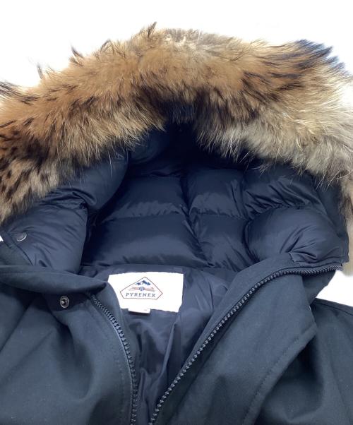 Pyrenex（ピレネックス）Pyrenex (ピレネックス) ANNECY FUR INT'L ダウンジャケット　/　HMO019 ブラック サイズ:Mの古着・服飾アイテム