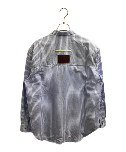 Knuth Marf（クヌースマーフ）Knuth Marf (クヌースマーフ) label over shirt　/　KM26EAN01 ブルー サイズ:FREE 未使用品の古着・服飾アイテム