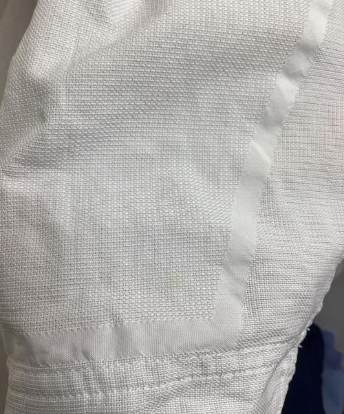 A-POC ABLE ISSEY MIYAKE（エイポック エイブル イッセイ ミヤケ）A-POC ABLE ISSEY MIYAKE (エイポック エイブル イッセイ ミヤケ) ポリエステルコート / AT11FA102 グレー サイズ:2の古着・服飾アイテム