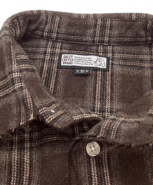 GALFY（ガルフィー）GALFY  (ガルフィー) ピカピカ注射器ボロシャツ LS ブラウン サイズ:大型犬(XL)の古着・服飾アイテム