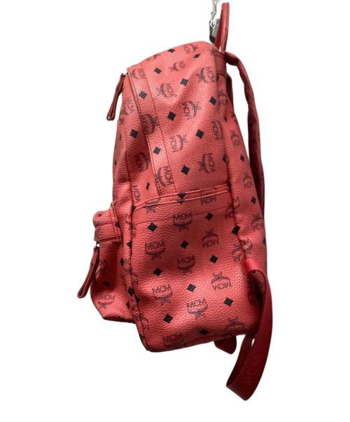 MCM（エムシーエム）MCM (エムシーエム) ヴィセトス スタッズ リュック / 1014102520522 ピンクの古着・服飾アイテム