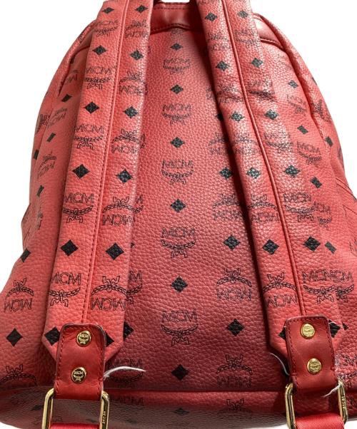 MCM（エムシーエム）MCM (エムシーエム) ヴィセトス スタッズ リュック / 1014102520522 ピンクの古着・服飾アイテム
