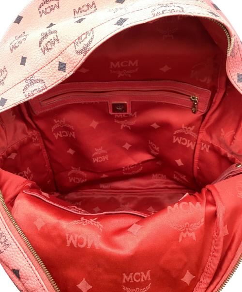 MCM（エムシーエム）MCM (エムシーエム) ヴィセトス スタッズ リュック / 1014102520522 ピンクの古着・服飾アイテム