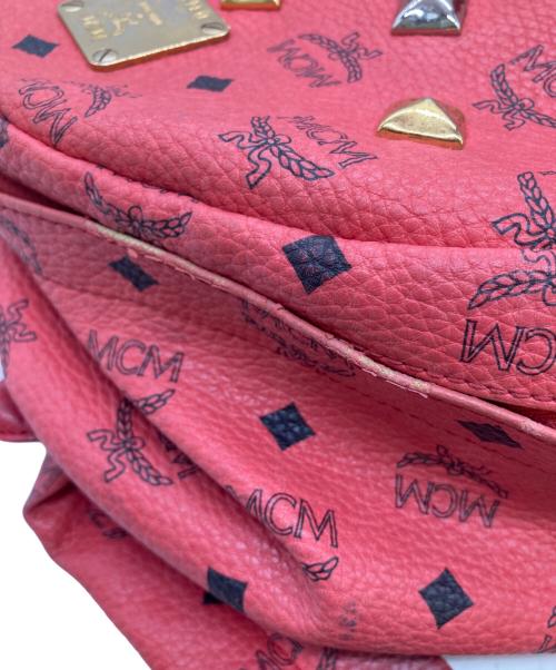 MCM（エムシーエム）MCM (エムシーエム) ヴィセトス スタッズ リュック / 1014102520522 ピンクの古着・服飾アイテム