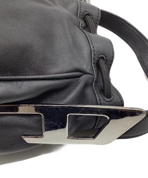 DIESEL（ディーゼル）DIESEL (ディーゼル) Nelli Bucket 2WAY Bag / X08400 ネイビーの古着・服飾アイテム