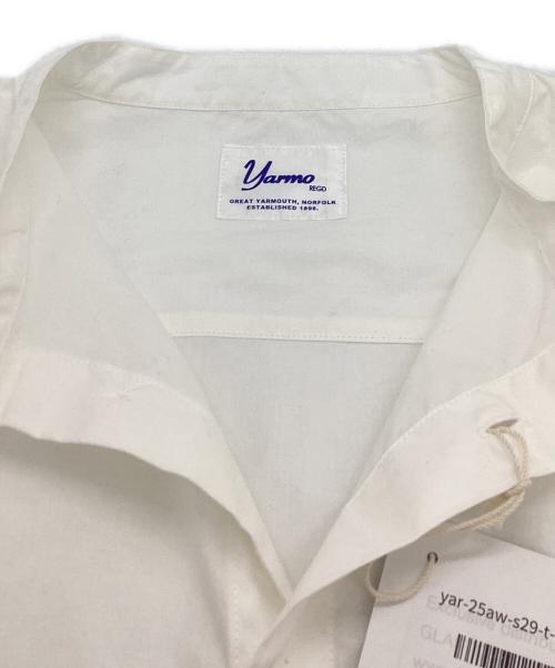 Yarmo（ヤーモ）Yarmo (ヤーモ) コットン タイプライター 長袖 ボクシーシャツ / YAR-25AW S29 ホワイト サイズ:OS 未使用品の古着・服飾アイテム
