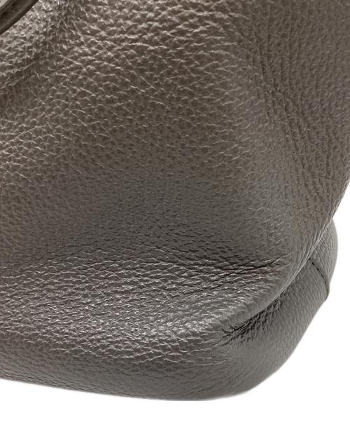Aeta（アエタ）Aeta (アエタ) PEBBLE GRAIN LEATHER TOTE M グレーの古着・服飾アイテム