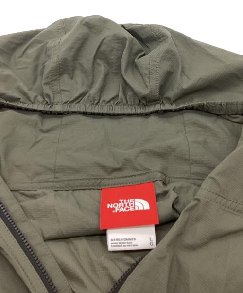 THE NORTH FACE（ザ ノース フェイス）THE NORTH FACE (ザ ノース フェイス) レッドボックス パッカブルフーデッドウィンドジャケット / NP02600RB オリーブ サイズ:Lの古着・服飾アイテム