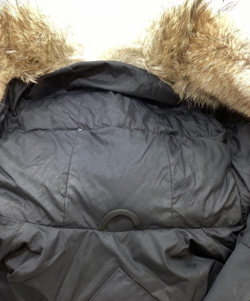 CANADA GOOSE（カナダグース）CANADA GOOSE (カナダグース) MACKENZIE PARKA　/　2302JL ネイビー サイズ:Mの古着・服飾アイテム