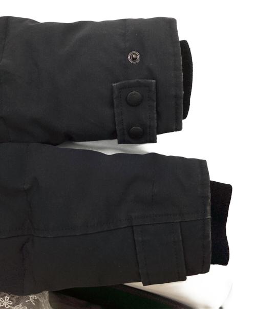 CANADA GOOSE（カナダグース）CANADA GOOSE (カナダグース) MACKENZIE PARKA　/　2302JL ネイビー サイズ:Mの古着・服飾アイテム