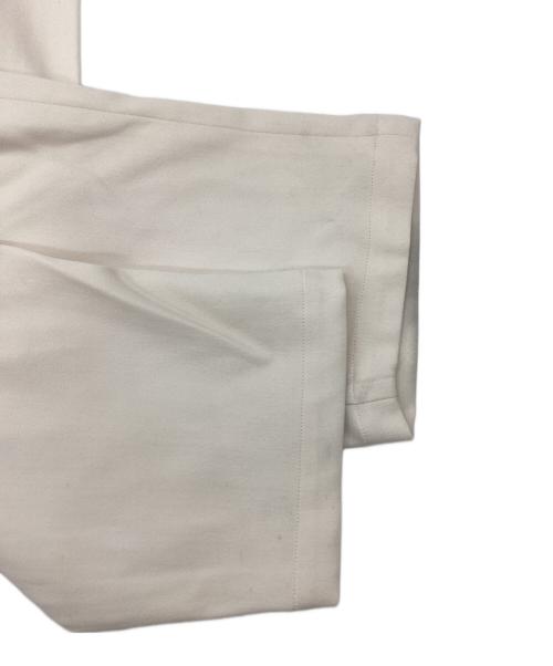 LOEFF（ロエフ）LOEFF (ロエフ) TWナローボタンパンツ / 8814-202-0210 ホワイトの古着・服飾アイテム