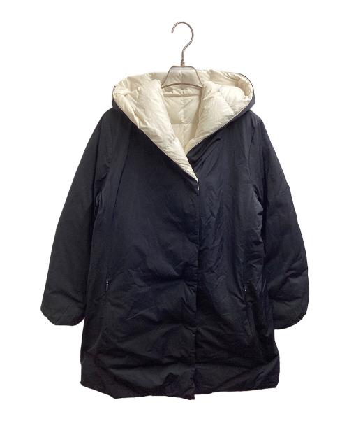 WEEKEND Max Mara（ウィークエンド マックスマーラ）Weekend Max Mara (ウィークエンド マックスマーラ) リバーシブルダウンコート ホワイト×ブラック サイズ:42の古着・服飾アイテム