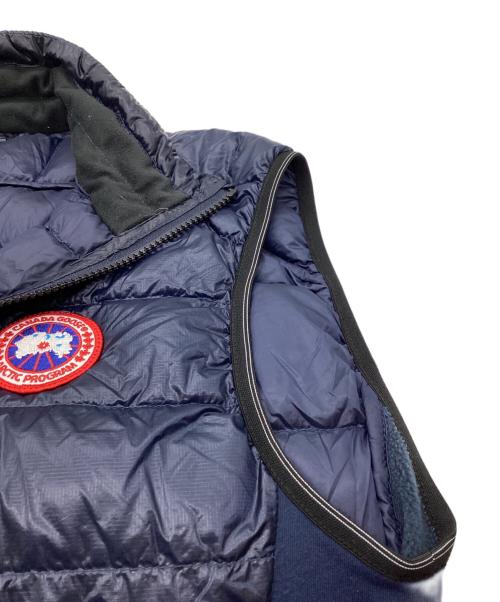 CANADA GOOSE（カナダグース）CANADA GOOSE (カナダグース) HYBRIDGE LITE VEST QUILTED　/　2715M ネイビー サイズ:Sの古着・服飾アイテム
