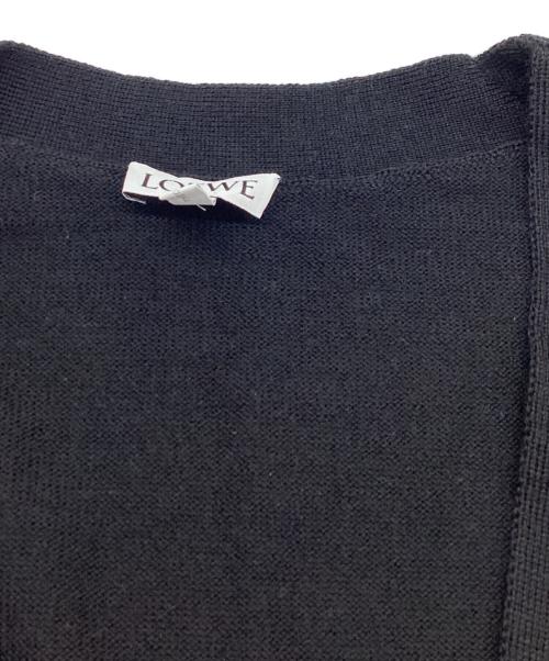 LOEWE（ロエベ）LOEWE (ロエベ) アナグラム刺繍ウールカーディガン / Q825Y16K05 ブラック サイズ:L 未使用品の古着・服飾アイテム