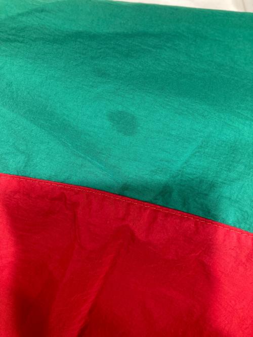 GUCCI（グッチ）GUCCI (グッチ) ナイロン GGロゴ トラックジャケット　/　573308-XJBAK　/　573308-XJBAK グリーン サイズ:Sの古着・服飾アイテム