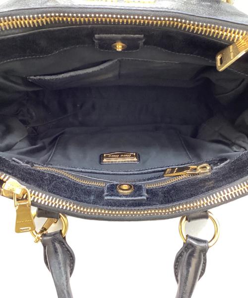 MIU MIU（ミュウミュウ）MIU MIU (ミュウミュウ) VITELLO SHINE 2way Bag ブラックの古着・服飾アイテム