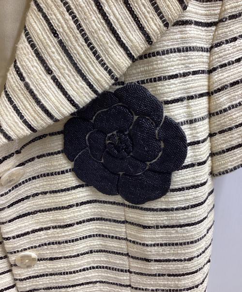 CHANEL（シャネル）CHANEL (シャネル) カメリア半袖ツイードワンピース アイボリー サイズ:36の古着・服飾アイテム