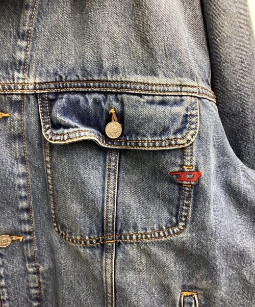 DIESEL（ディーゼル）DIESEL (ディーゼル) D-BARCY-RS-S デニムジャケット　/　A11395 ブルー サイズ:XXLの古着・服飾アイテム