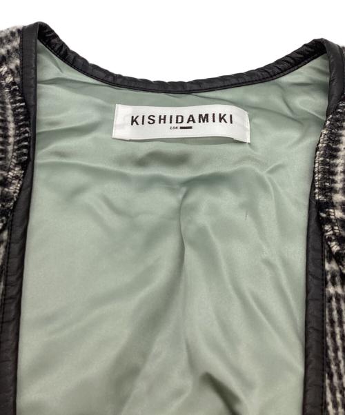 KISHIDAMIKI（キシダミキ）KISHIDAMIKI (キシダミキ) WOOL CROPPED TOP ブラック サイズ:FREEの古着・服飾アイテム