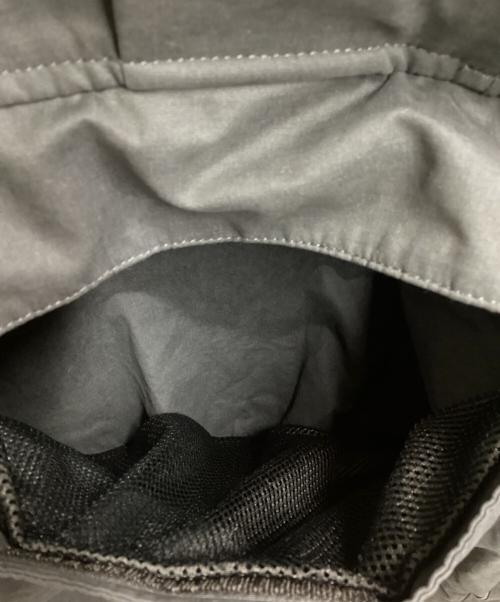 OAKLEY（オークリー）OAKLEY (オークリー) Fgl Cpn Stroke Anorak 2.7　/　FOA404155 ブラック サイズ:Lの古着・服飾アイテム