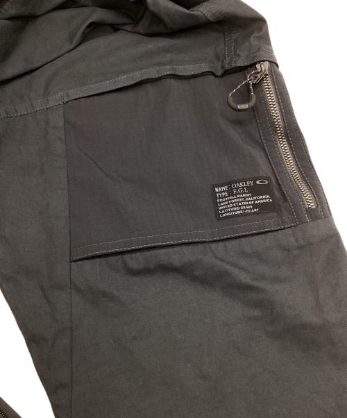 OAKLEY（オークリー）OAKLEY (オークリー) Fgl Cpn Stroke Anorak 2.7　/　FOA404155 ブラック サイズ:Lの古着・服飾アイテム