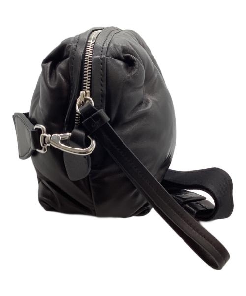 Maison Margiela（メゾンマルジェラ）Maison Margiela (メゾンマルジェラ) GLAM SLAM CAMERA BAG　/　SB1WB0006 P4300 ブラックの古着・服飾アイテム