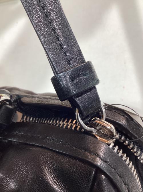 Maison Margiela（メゾンマルジェラ）Maison Margiela (メゾンマルジェラ) GLAM SLAM CAMERA BAG　/　SB1WB0006 P4300 ブラックの古着・服飾アイテム
