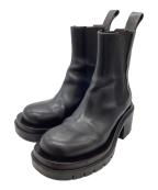 BOTTEGA VENETAボッテガベネタ）の古着「LUG ANKLE BOOT」｜ブラック